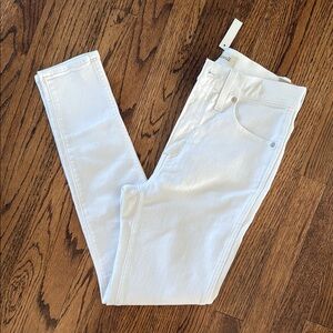 Madewell 10” High-Rise Skinny Jeans in White